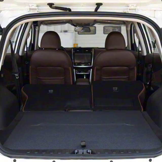 2013-2019 Landwind X5 Plus Cargo Mat | Reliable Family SUV Protection