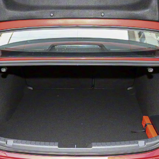 2013–Present Mazda3 Axela Trunk Mat | Seamless cargo coverage with raised‑edge protection