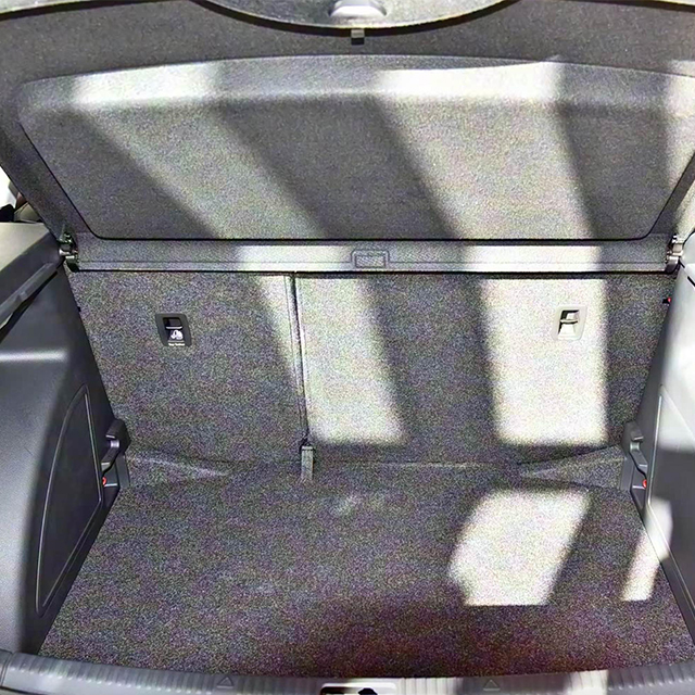2014-2019 Skoda Rapid Spaceback Boot Mat – Efficient Hatchback Trunk Shield