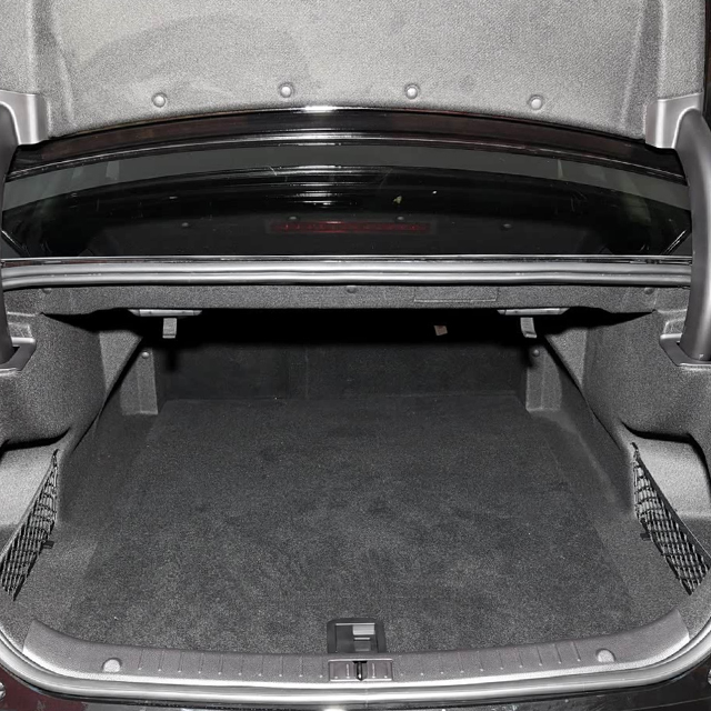 Luxurious Rear Tray for 2016-2018 Zotye Z700H Flagship Sedan