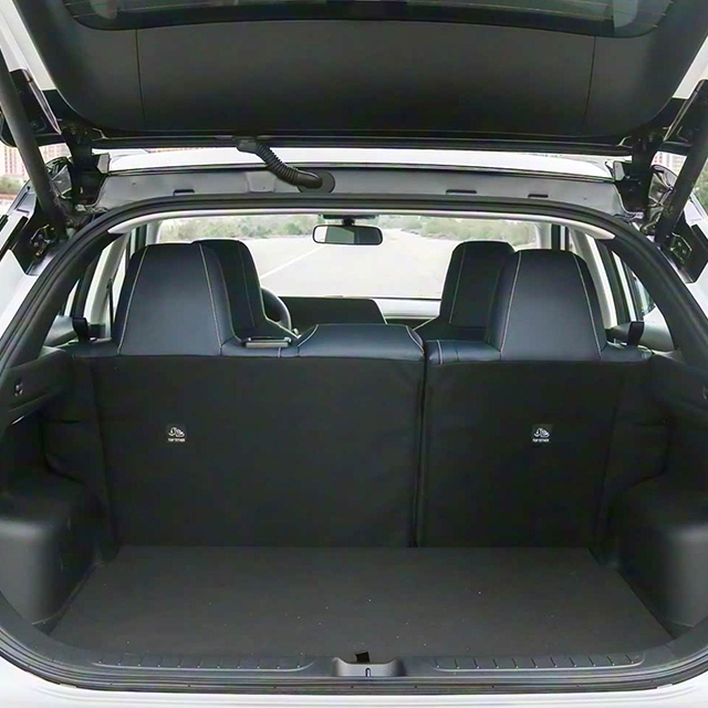 2021 Venucia V-Online Trunk Mat | Connected Sedan Cargo Guard for Smart Mobility