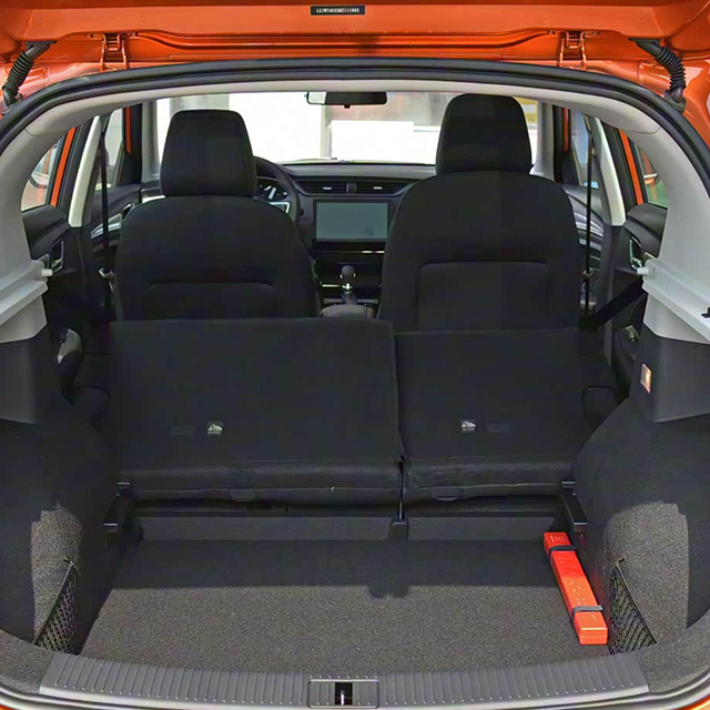 2018–2021 Roewe RX3 Boot Protector | Agile Cargo Defense for Compact SUVs