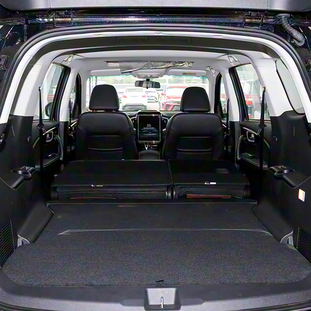 2016-2020 SWM X7 Trunk Mat – Value-Driven SUV Boot Defender