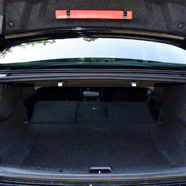 2011-2023 Volvo XC60 Boot Protector – Iconic Premium SUV Trunk Mat