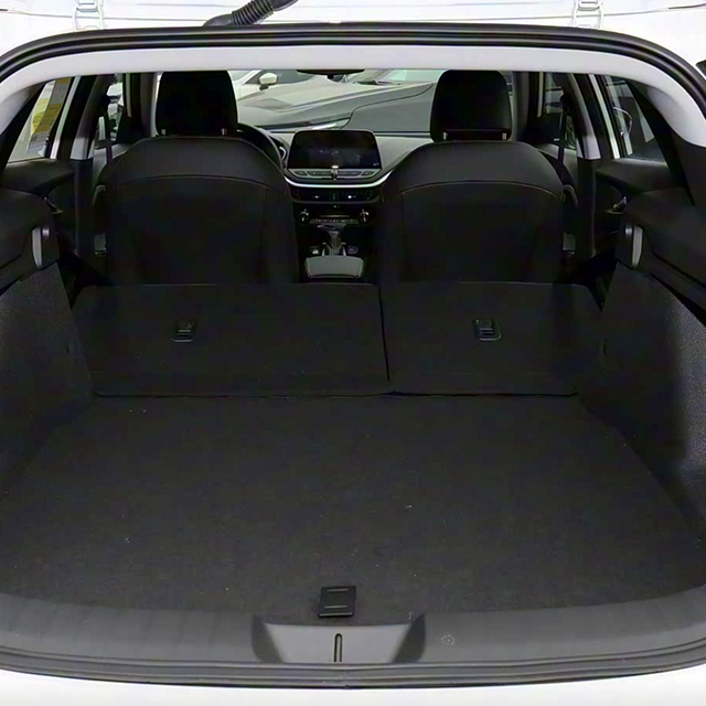 2020-2022 Chevrolet Menlo Boot Liner | Custom Cargo Tray for Electric CUV