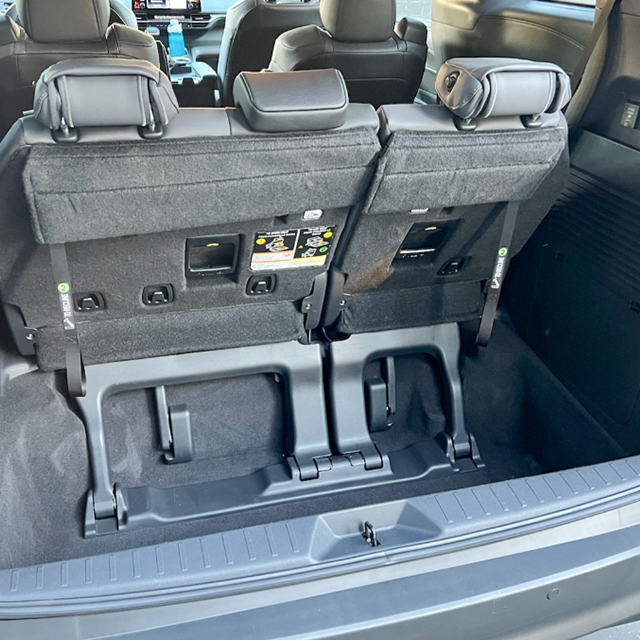 Custom Fit Cargo Mat Liner Supply for 2011-2022 Toyota Sienna