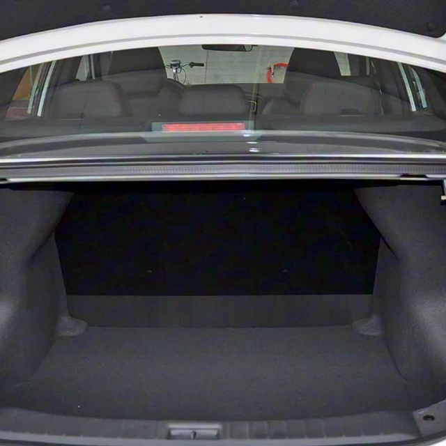 2018–2020 Venucia D60 Trunk Protector | Compact Sedan Boot Security for Daily Drives